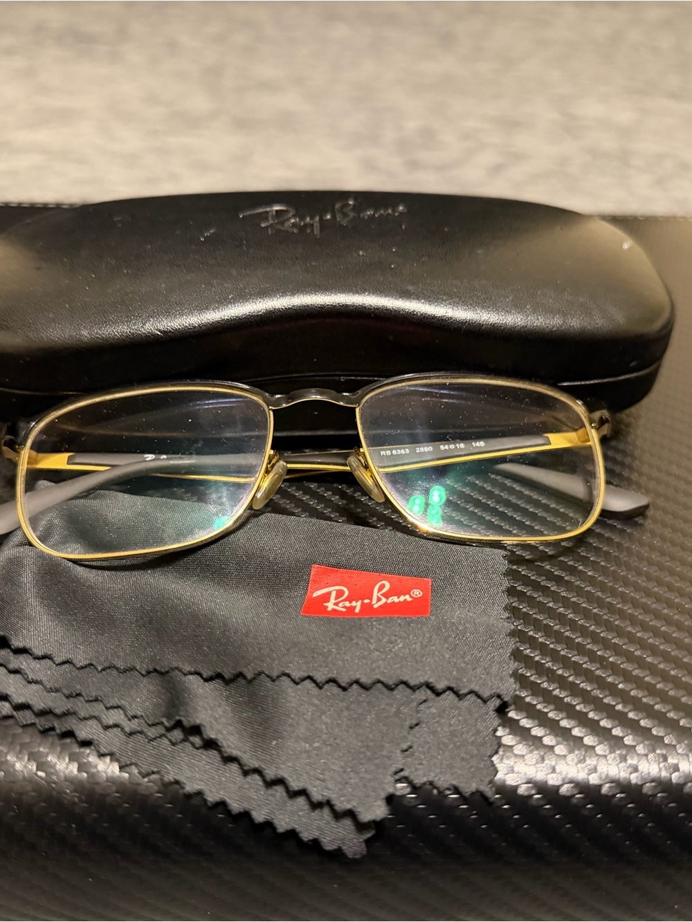 Ray-Ban Men's Gold Metal Frame Glasses with Black Temple Tips